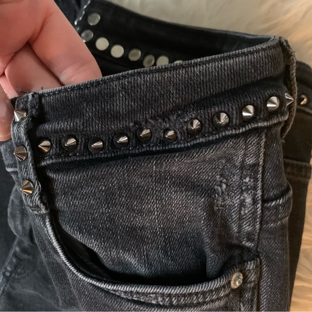 Zara trafaluc black studded & frayed distressed denim, chewed hems, black denim - Picture 3 of 16